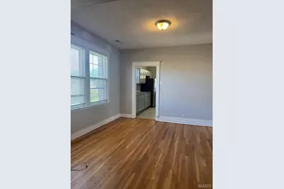 6751 Crest Avenue, University City, MO 63130 - Photo 7