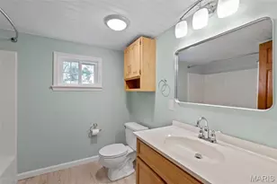 859 Thousand Pines Dr, Fenton, MO 63026 - Photo 9