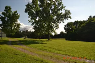 4350 Silver Springs Rd, De Soto, MO 63628 - Photo 9