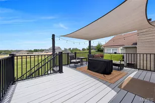 22 Aspen Pointe Dr, Saint Peters, MO 63376 - Photo 29