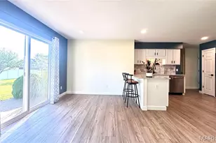 1442 Shelby Point Dr, O'Fallon, MO 63366 - Photo 7