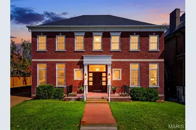 5285 Washington Place, Saint Louis, MO 63108 - Photo 1