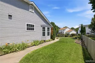 831 Glencorse Dr, Saint Peters, MO 63304 - Photo 37