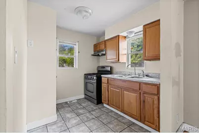305 Newell Drive, Ferguson, MO 63135 - Photo 7