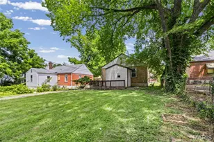305 Newell Dr, Ferguson, MO 63135 - Photo 13