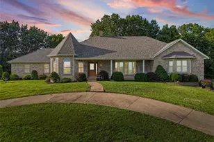 1301 Hillside Estates Dr, Pevely, MO 63070 - Photo 1