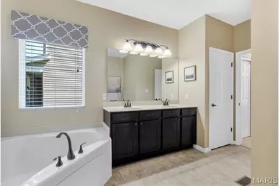 612 Wyndview Drive, Lake Saint Louis, MO 63367 - Photo 29