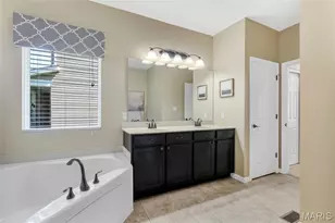 612 Wyndview Dr, Lake Saint Louis, MO 63367 - Photo 29