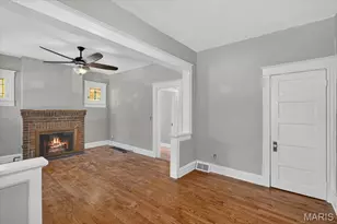 1124 Blendon Pl, Saint Louis, MO 63117 - Photo 9