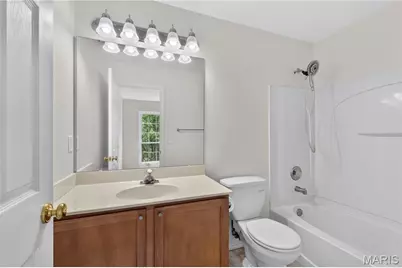1319 Parkview Estates Drive, Ellisville, MO 63021 - Photo 9
