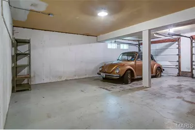 501 Clayworth Drive, Ballwin, MO 63011 - Photo 37