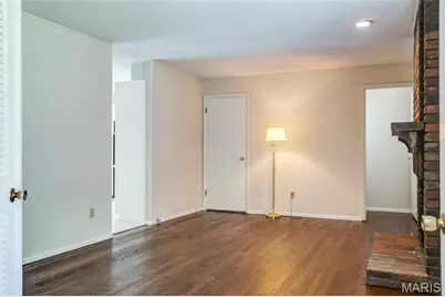 501 Clayworth Drive, Ballwin, MO 63011 - Photo 7