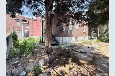 4409 Virginia Avenue, Saint Louis, MO 63111 - Photo 3