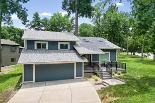 622 Beaver Ct, Lake Saint Louis, MO 63367 - Photo 3