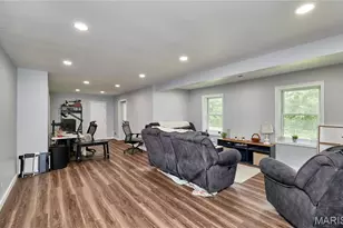 301 Country View Dr, Winfield, MO 63389 - Photo 43