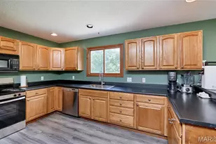 301 Country View Dr, Winfield, MO 63389 - Photo 17