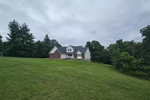 301 Country View Dr, Winfield, MO 63389 - Photo 1