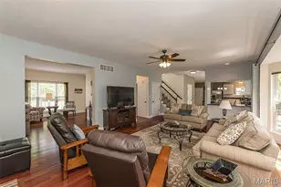 733 Castle Ridge Dr, Ballwin, MO 63021 - Photo 15