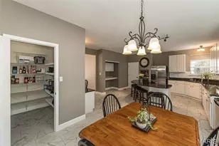 733 Castle Ridge Dr, Ballwin, MO 63021 - Photo 29