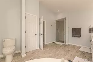 733 Castle Ridge Dr, Ballwin, MO 63021 - Photo 37