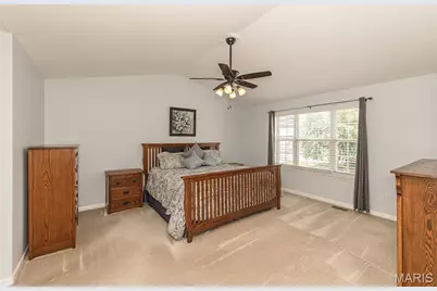 733 Castle Ridge Drive, Ballwin, MO 63021 - Photo 33