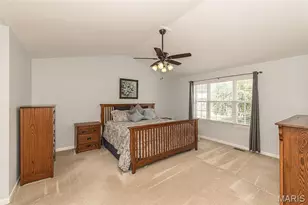 733 Castle Ridge Dr, Ballwin, MO 63021 - Photo 33