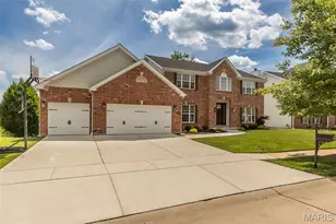 733 Castle Ridge Dr, Ballwin, MO 63021 - Photo 1