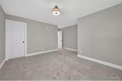 8737 Magdalen Avenue, Saint Louis, MO 63144 - Photo 35