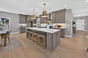 8737 Magdalen Ave, Saint Louis, MO 63144 - Photo 3