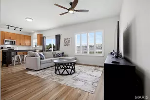 17066 Cambury Ln, Wildwood, MO 63040 - Photo 5
