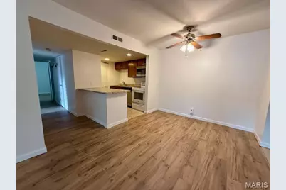7 Fairways #C, Saint Charles, MO 63303 - Photo 5