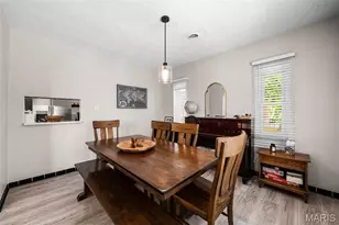 8777 Bridgeport Ave, Brentwood, MO 63144 - Photo 11