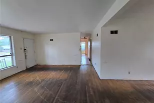 1003 Chartres Ave, University City, MO 63132 - Photo 9