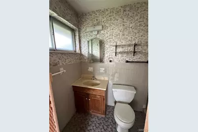 1003 Chartres Avenue, University City, MO 63132 - Photo 31