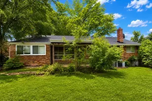 1003 Chartres Ave, University City, MO 63132 - Photo 5
