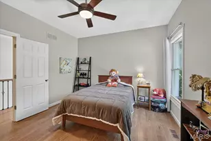 1059 Greystone Manor Pkwy, Chesterfield, MO 63005 - Photo 33