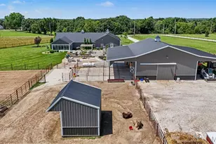 219 Fieth Rd, Troy, MO 63379 - Photo 23