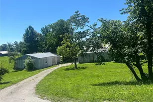 15000 Sinks Rd, Florissant, MO 63034 - Photo 5