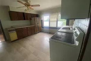 15000 Sinks Rd, Florissant, MO 63034 - Photo 9