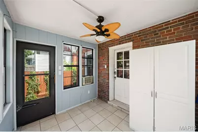5621 Pernod Avenue, Saint Louis, MO 63139 - Photo 23