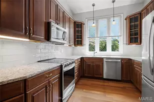 1621 Long Leaf Cir, Saint Louis, MO 63146 - Photo 9