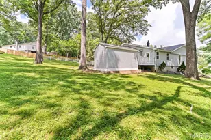 4962 Deepwood Ct, Saint Louis, MO 63128 - Photo 5