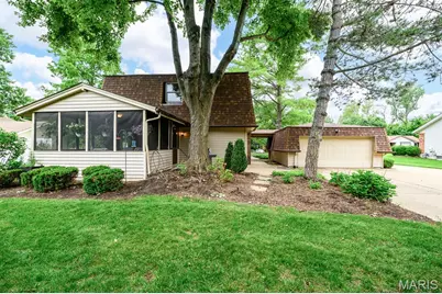 1776 Schoettler Valley Drive, Chesterfield, MO 63017 - Photo 45