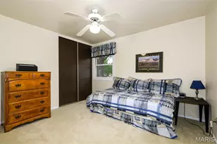 1776 Schoettler Valley Dr, Chesterfield, MO 63017 - Photo 35
