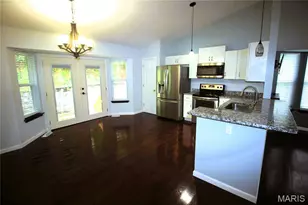 1511 Glenn Brooke Woods Cir, Ballwin, MO 63021 - Photo 5
