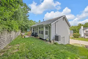 1511 Glenn Brooke Woods Cir, Ballwin, MO 63021 - Photo 15