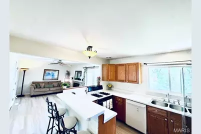 741 Lamplight Lane, Hazelwood, MO 63042 - Photo 51