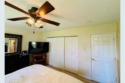741 Lamplight Lane, Hazelwood, MO 63042 - Photo 53
