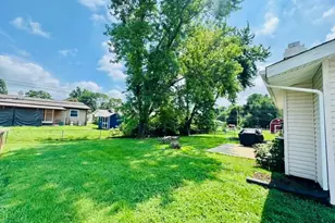 741 Lamplight Ln, Hazelwood, MO 63042 - Photo 55