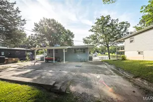 1858 Lakeshore Dr, Cuba, MO 65453 - Photo 7